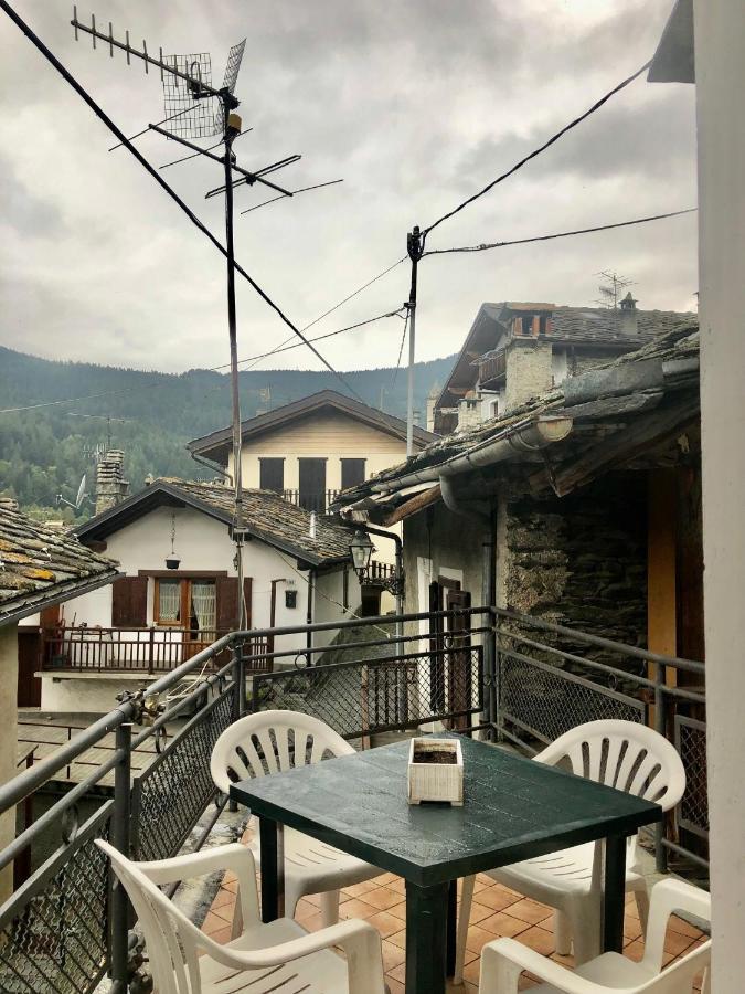 La Losa Brusson Bagian luar foto